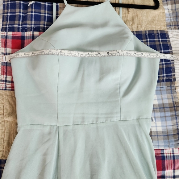 JJ'S HOUSE EVENING GOWN - Picture 3 of 10